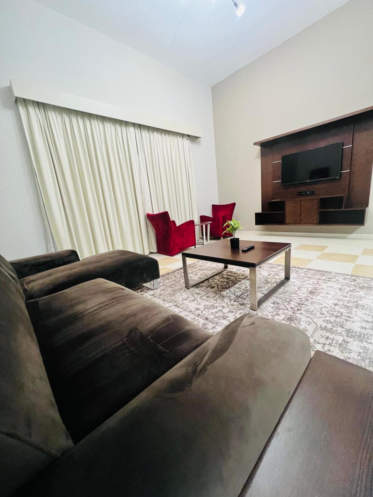 Alraef Luxury Apartments Dubai Ngoại thất bức ảnh